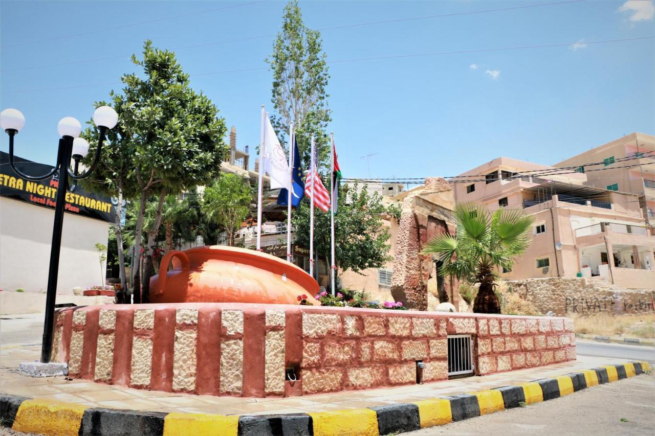 Silk Road Hotel Wadi Musa Eksteriør billede