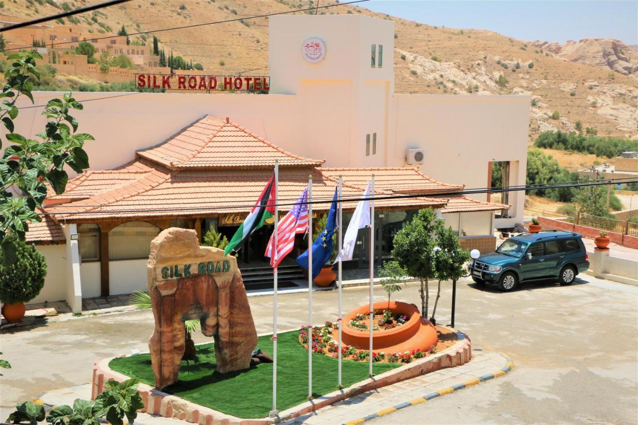 Silk Road Hotel Wadi Musa Eksteriør billede